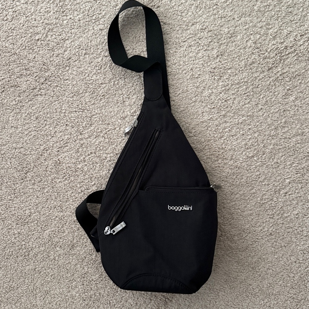 Baggallini Black Crossbody Bag